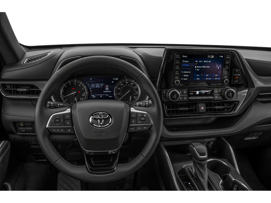 2022 Toyota Highlander XLE in Wilmington, DE - Moke America of Wilmington